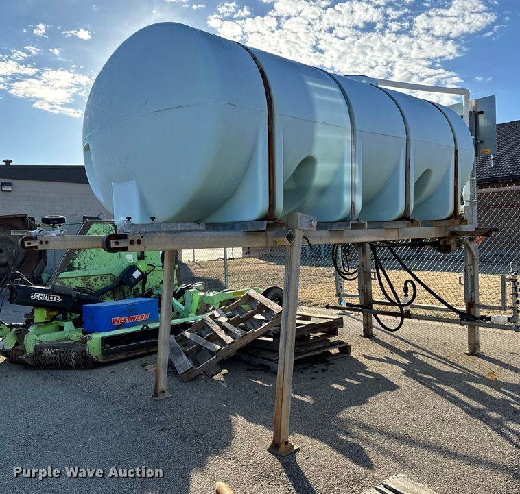 image for item NU9348 1998 Norwesco 1635 salt brine tank