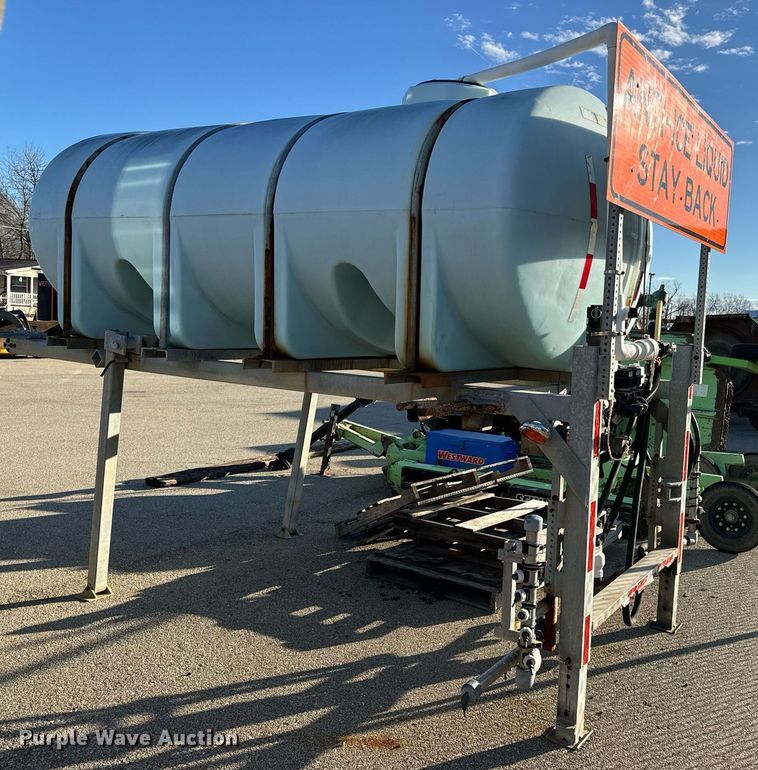 image for item NU9348 1998 Norwesco 1635 salt brine tank