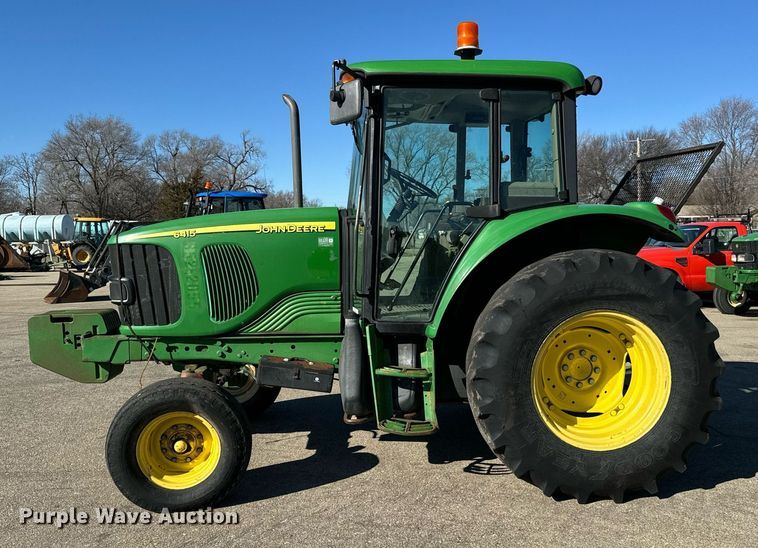 image for item NU9353 2006 John Deere 6415 tractor