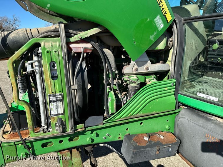 image for item NU9353 2006 John Deere 6415 tractor