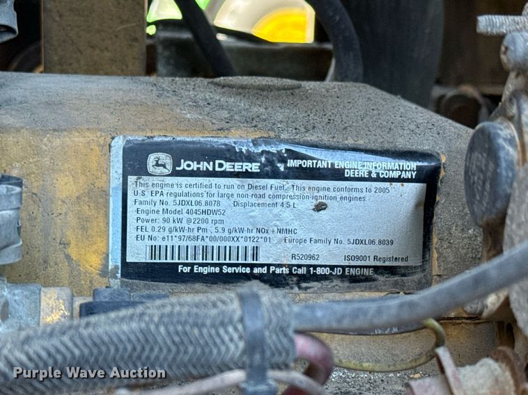 image for item NU9354 2005 John Deere 444J wheel loader