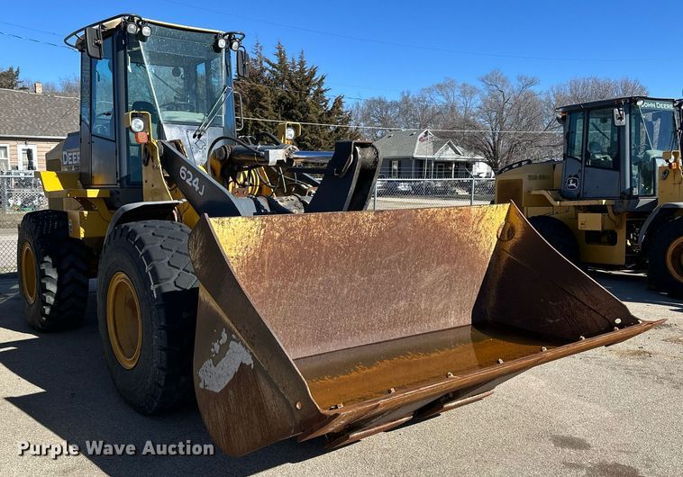 image for item NU9355 2007 John Deere 624J wheel loader