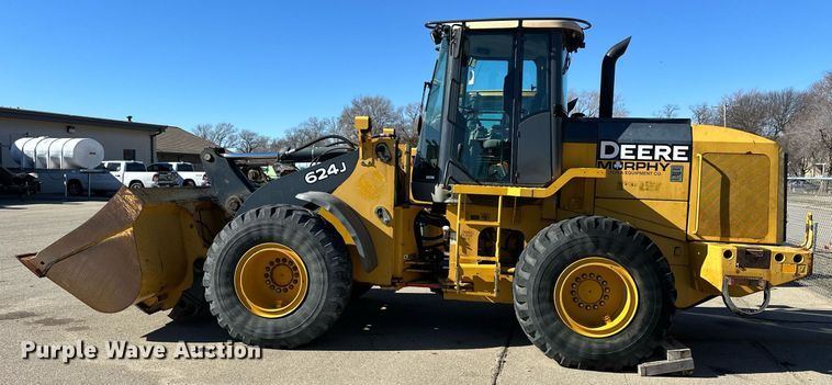 image for item NU9355 2007 John Deere 624J wheel loader