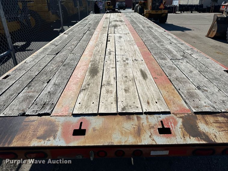 image for item NU9356 2006 Trail-Eze TE401 tilt deck equipment trailer