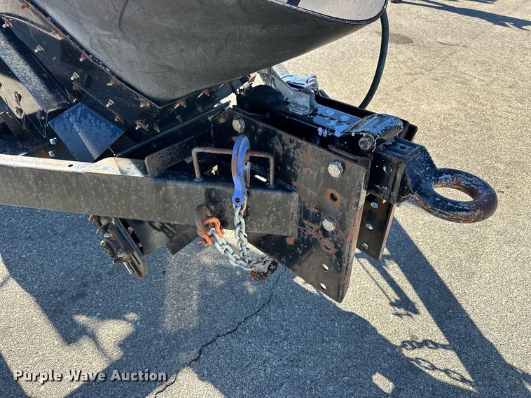 image for item NU9357 2012 Stepp SRM-10X120 asphalt recycler