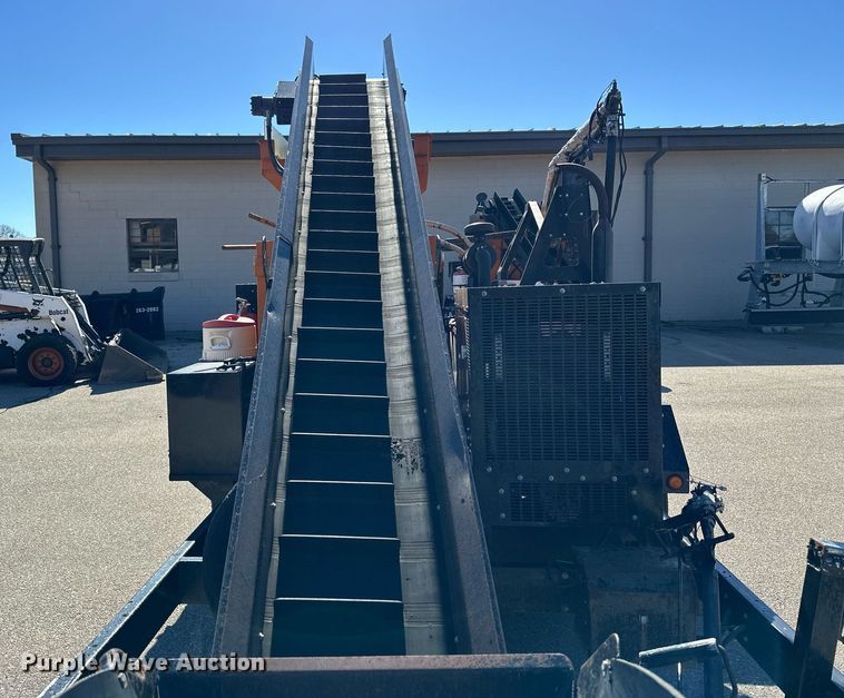 image for item NU9357 2012 Stepp SRM-10X120 asphalt recycler