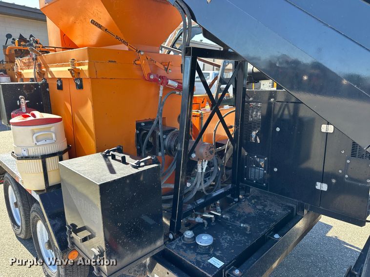 image for item NU9357 2012 Stepp SRM-10X120 asphalt recycler