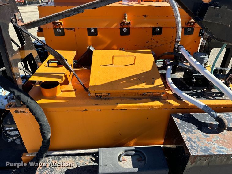 image for item NU9357 2012 Stepp SRM-10X120 asphalt recycler