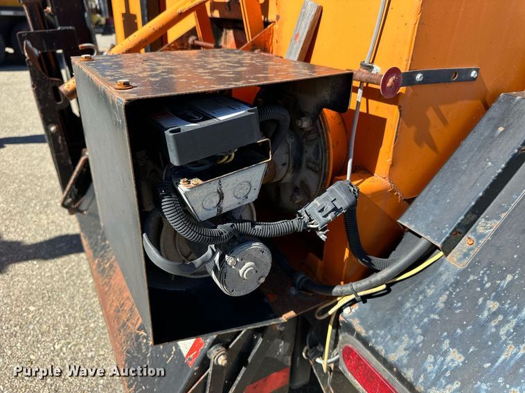 image for item NU9357 2012 Stepp SRM-10X120 asphalt recycler