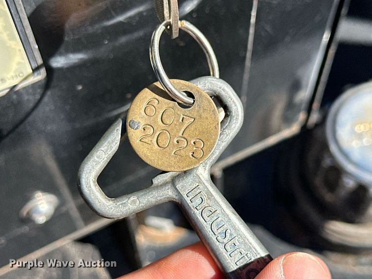 image for item NU9357 2012 Stepp SRM-10X120 asphalt recycler