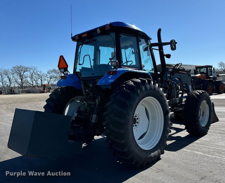 image for item NU9359 2006 New Holland TM-120 MFWD tractor