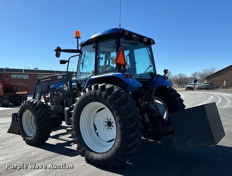 image for item NU9359 2006 New Holland TM-120 MFWD tractor