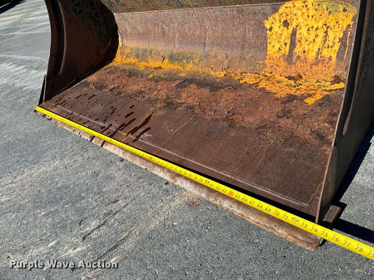 image for item NU9359 2006 New Holland TM-120 MFWD tractor