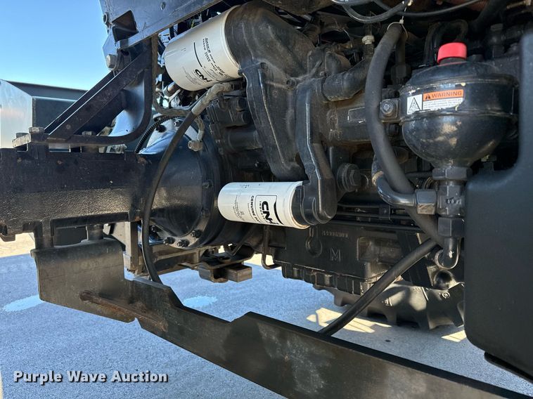 image for item NU9359 2006 New Holland TM-120 MFWD tractor