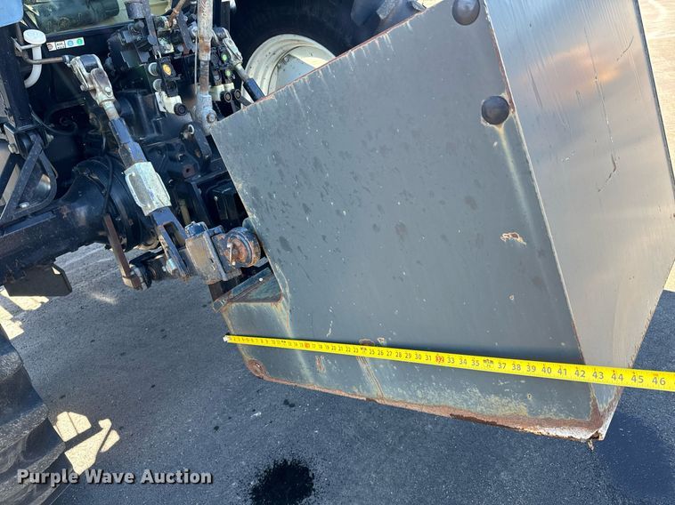 image for item NU9359 2006 New Holland TM-120 MFWD tractor