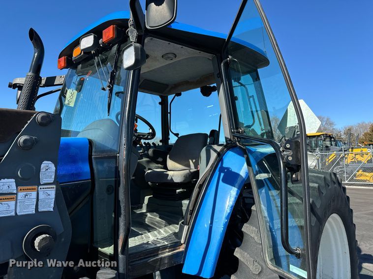 image for item NU9359 2006 New Holland TM-120 MFWD tractor
