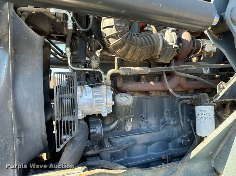 image for item NU9359 2006 New Holland TM-120 MFWD tractor