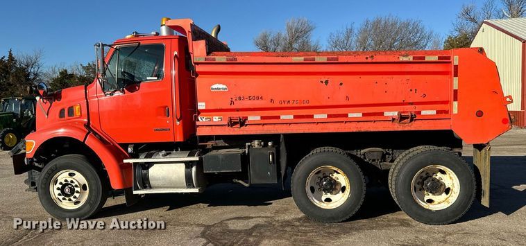 image for item NU9364 2006 Sterling LT7500 dump truck