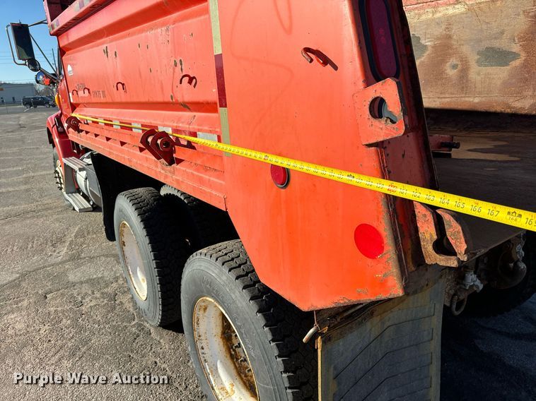 image for item NU9364 2006 Sterling LT7500 dump truck
