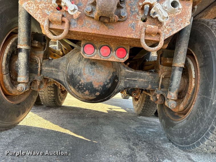 image for item NU9364 2006 Sterling LT7500 dump truck