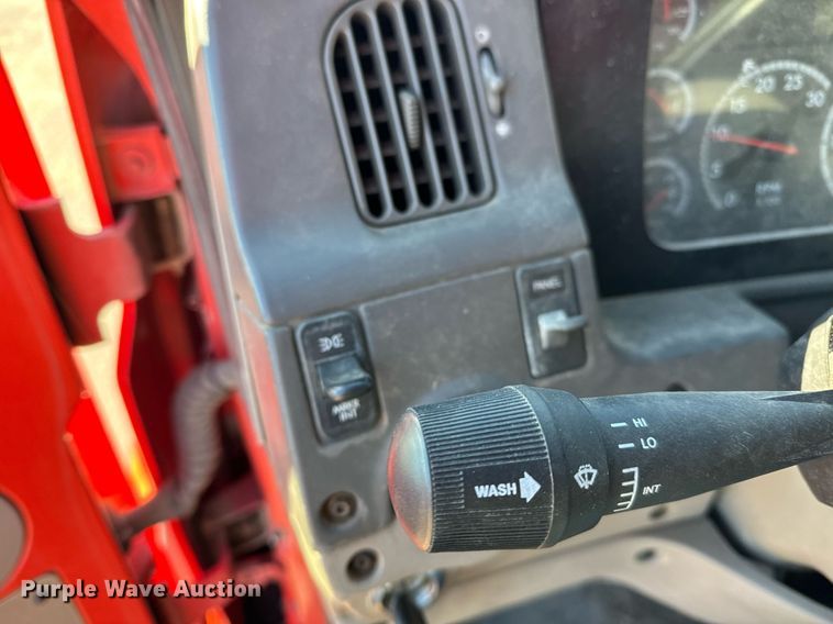 image for item NU9364 2006 Sterling LT7500 dump truck