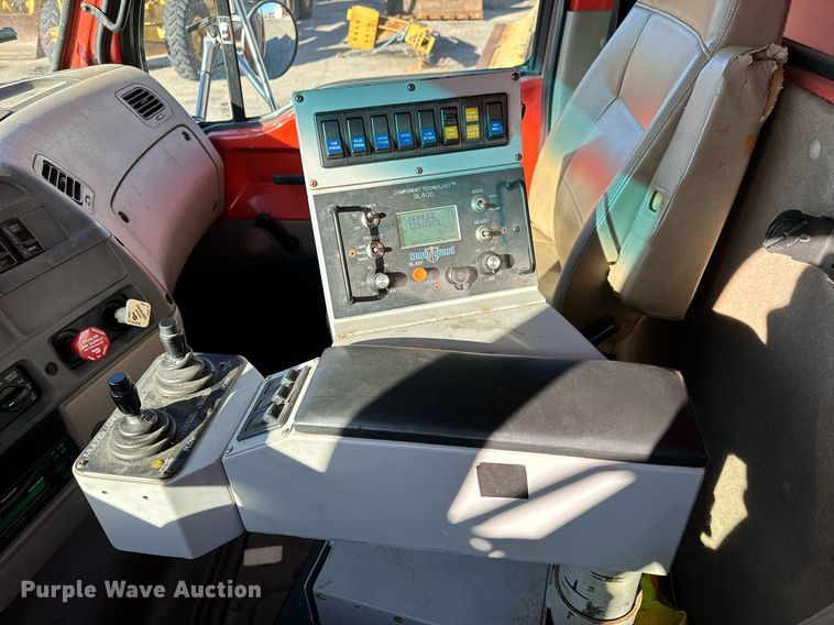 image for item NU9364 2006 Sterling LT7500 dump truck