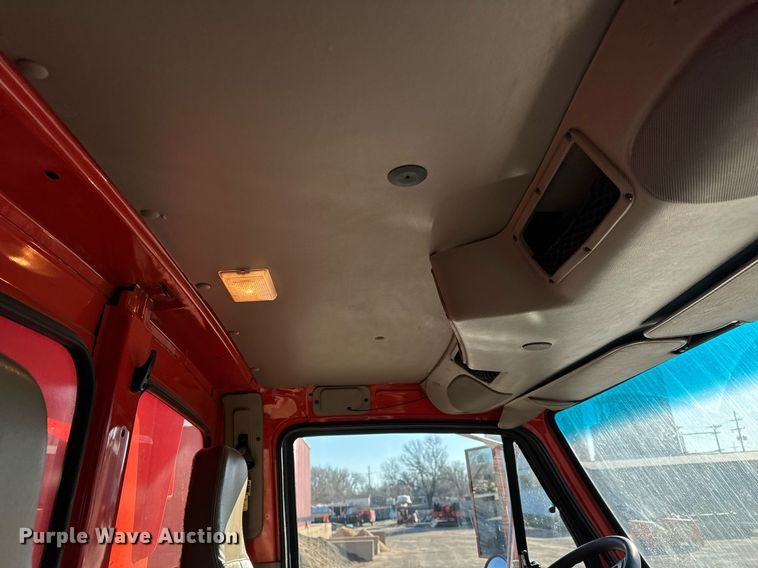 image for item NU9364 2006 Sterling LT7500 dump truck