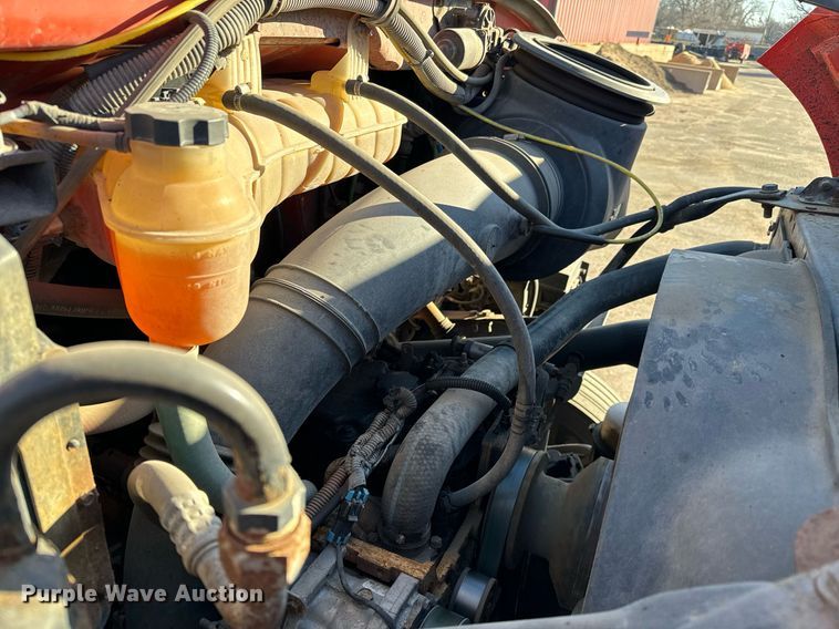 image for item NU9364 2006 Sterling LT7500 dump truck