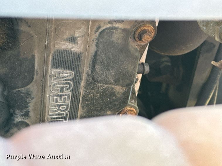 image for item NU9364 2006 Sterling LT7500 dump truck