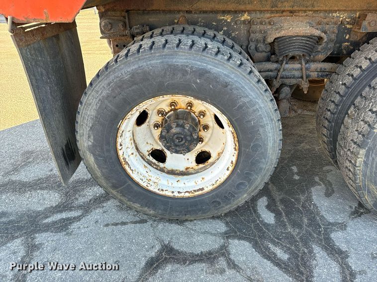 image for item NU9364 2006 Sterling LT7500 dump truck