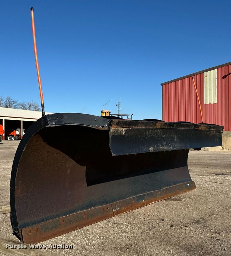 image for item NU9364 2006 Sterling LT7500 dump truck