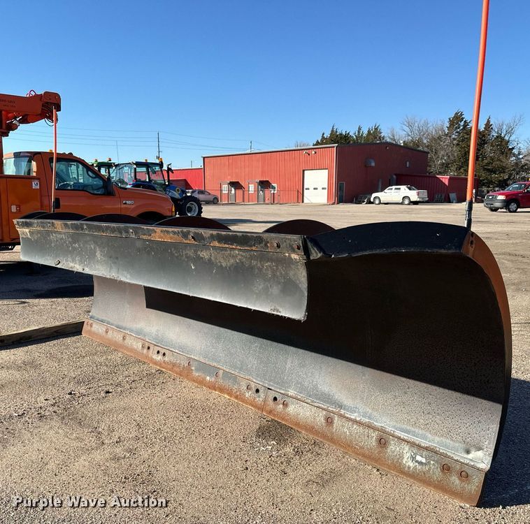 image for item NU9364 2006 Sterling LT7500 dump truck