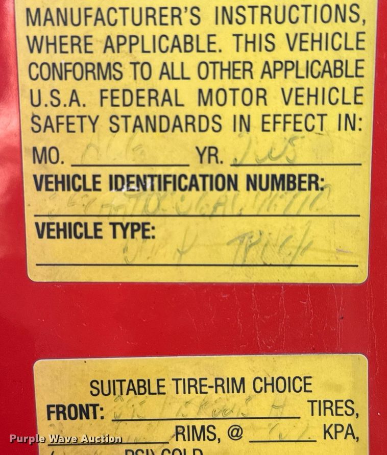 image for item NU9364 2006 Sterling LT7500 dump truck