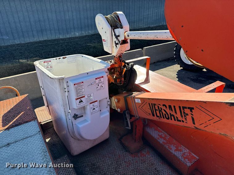 image for item NU9367 2000 Ford F550 bucket truck