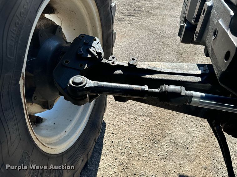 image for item NU9368 2012 New Holland T5070 MFWD tractor