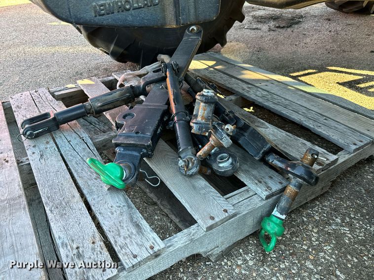 image for item NU9368 2012 New Holland T5070 MFWD tractor