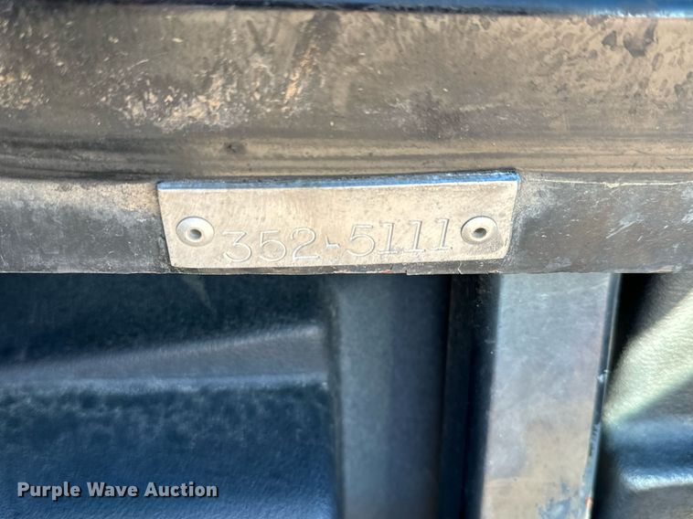 image for item NU9368 2012 New Holland T5070 MFWD tractor