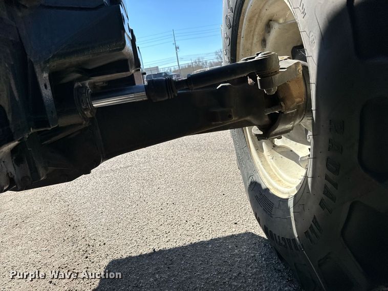 image for item NU9369 2012 New Holland T-5070 MFWD tractor