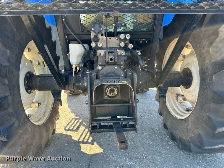 image for item NU9369 2012 New Holland T-5070 MFWD tractor