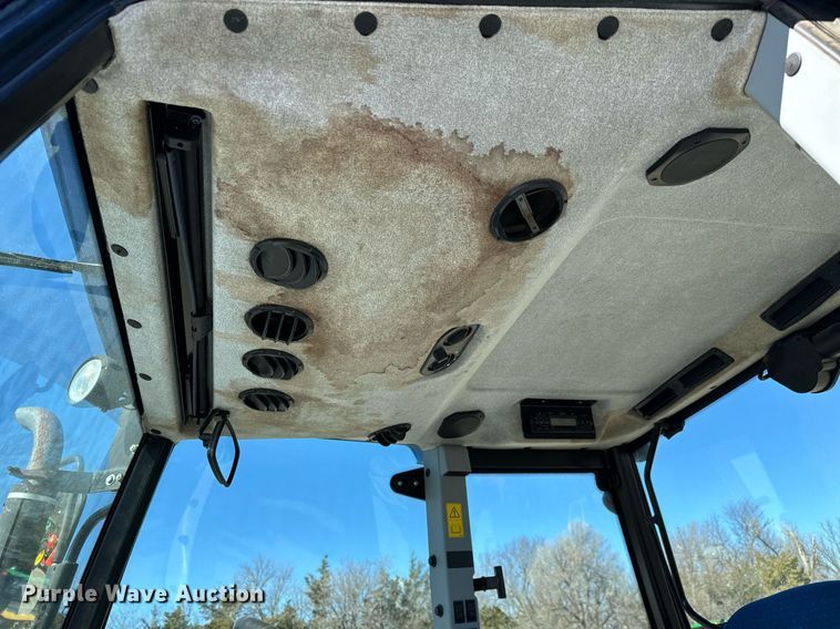 image for item NU9369 2012 New Holland T-5070 MFWD tractor