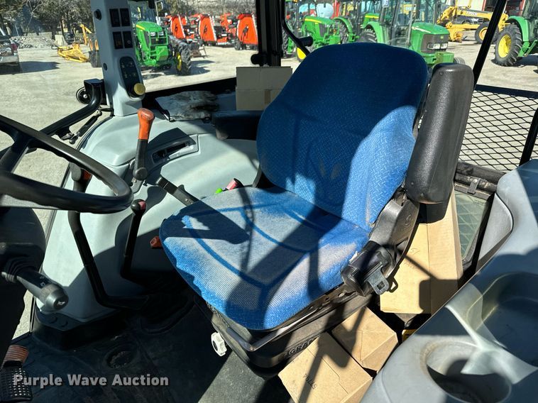 image for item NU9369 2012 New Holland T-5070 MFWD tractor