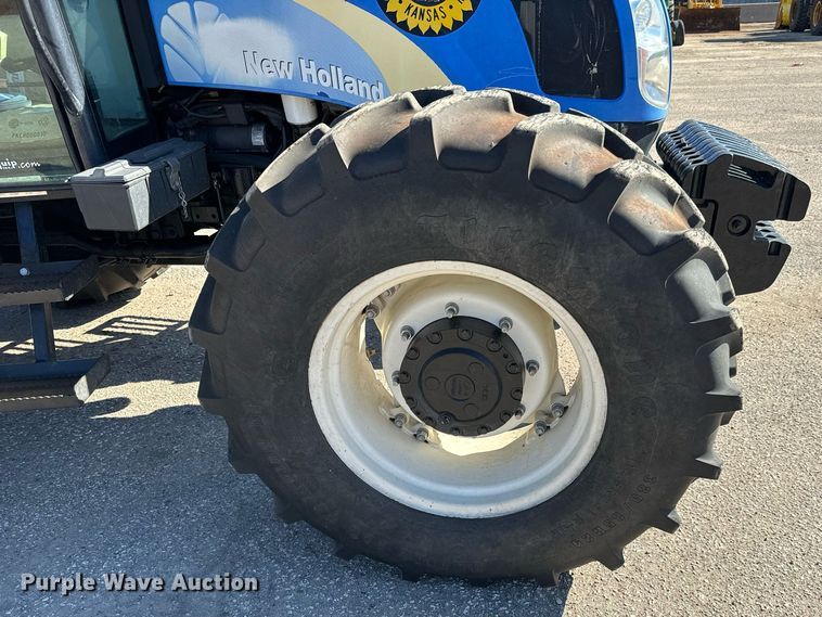 image for item NU9369 2012 New Holland T-5070 MFWD tractor