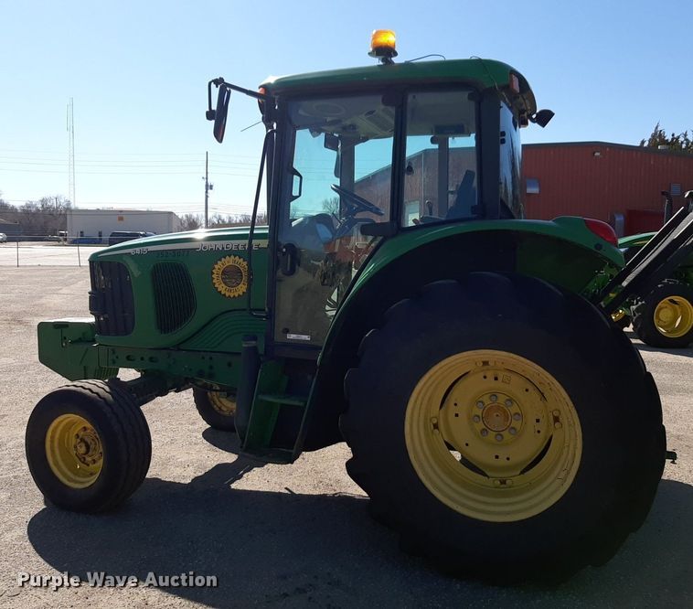 image for item NU9371 2007 John Deere 6415 tractor