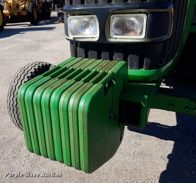 image for item NU9371 2007 John Deere 6415 tractor