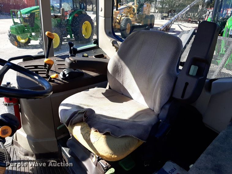 image for item NU9371 2007 John Deere 6415 tractor