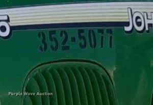 image for item NU9371 2007 John Deere 6415 tractor