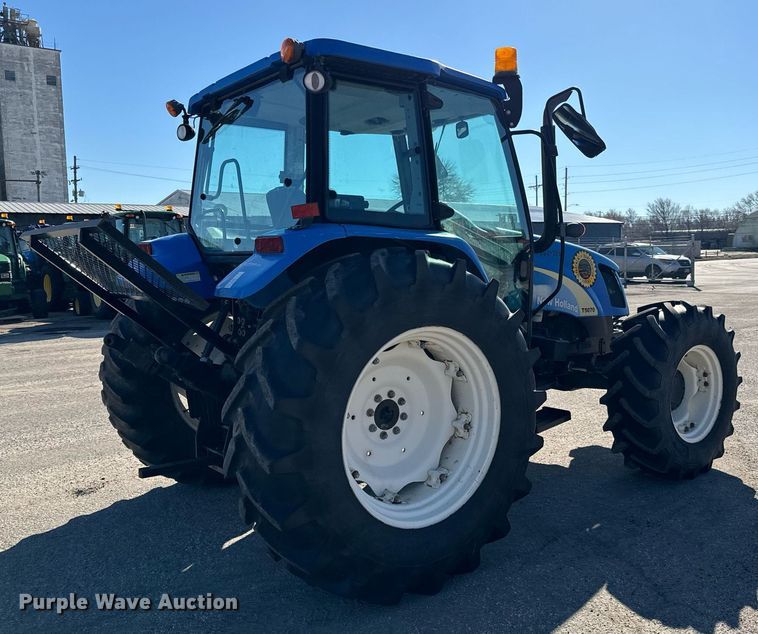 image for item NU9372 2012 New Holland T-5070 MFWD tractor
