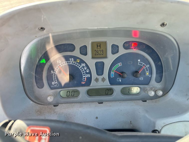 image for item NU9372 2012 New Holland T-5070 MFWD tractor