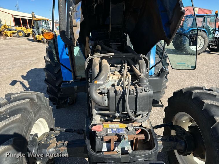 image for item NU9372 2012 New Holland T-5070 MFWD tractor