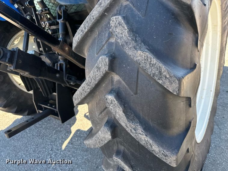 image for item NU9372 2012 New Holland T-5070 MFWD tractor